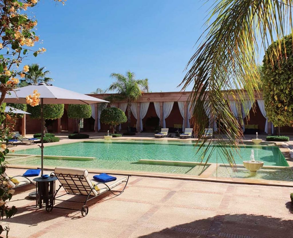 Déjeuner et piscine à Marrakech